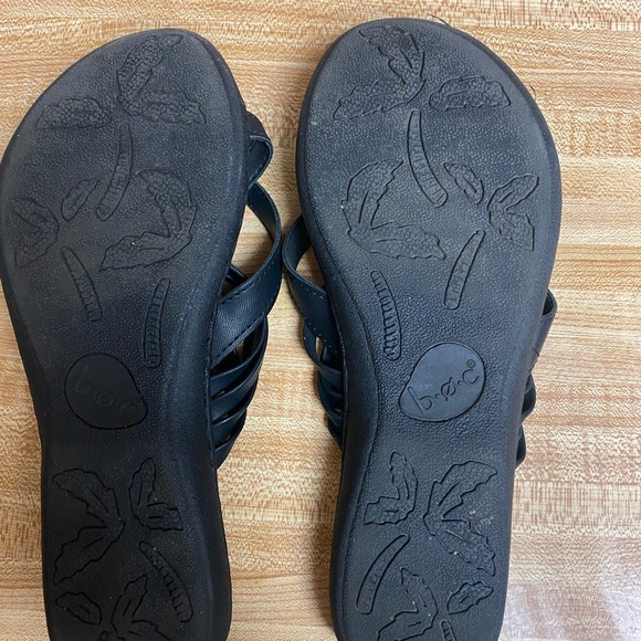 b.o.c. Women's Alisha Black Strappy Sandals - Picture 3 of 3